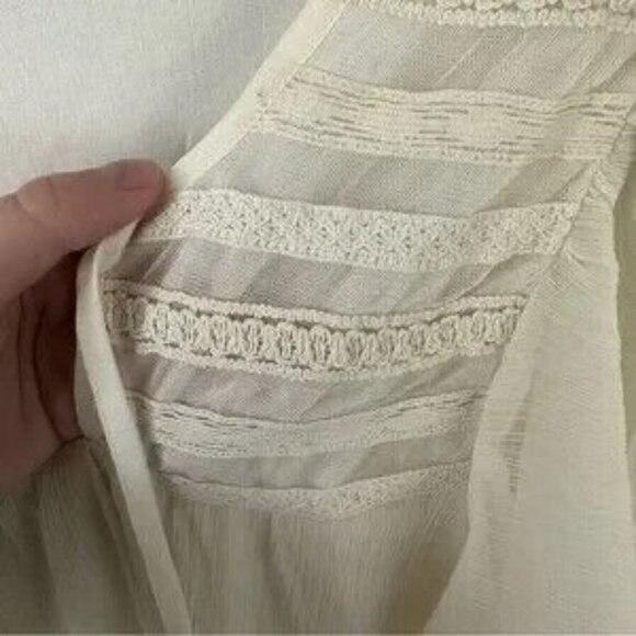 Mudd Cream Lace Prairie Blouse Size Medium Cottagecore Cute Pretty Chic - Picture 6 of 13